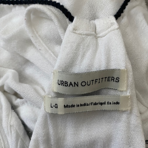 Urban Outfitters Tank Top - Picture 15 of 16